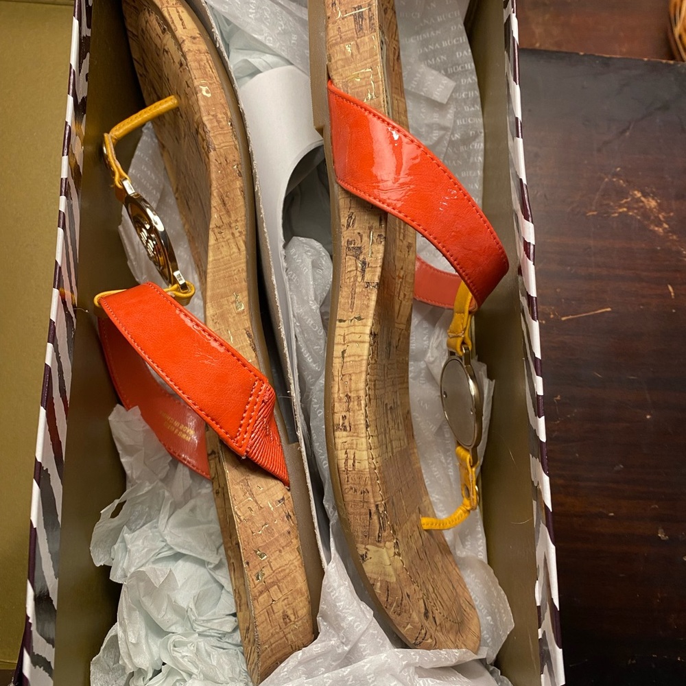 NWT Dana Buckman s Erica sandals size 9 - Picture 3 of 6